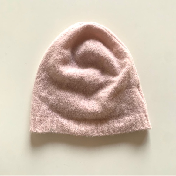 H&M Cozy beanie / winter knit hat Pale blush pink Soft & warm wool blend - Picture 1 of 4
